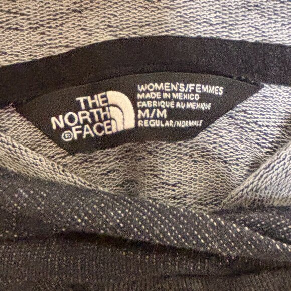 The North Face Gray Pullover Hoodie Women's Size M Medium Lightweight Wide Cut - Picture 4 of 8